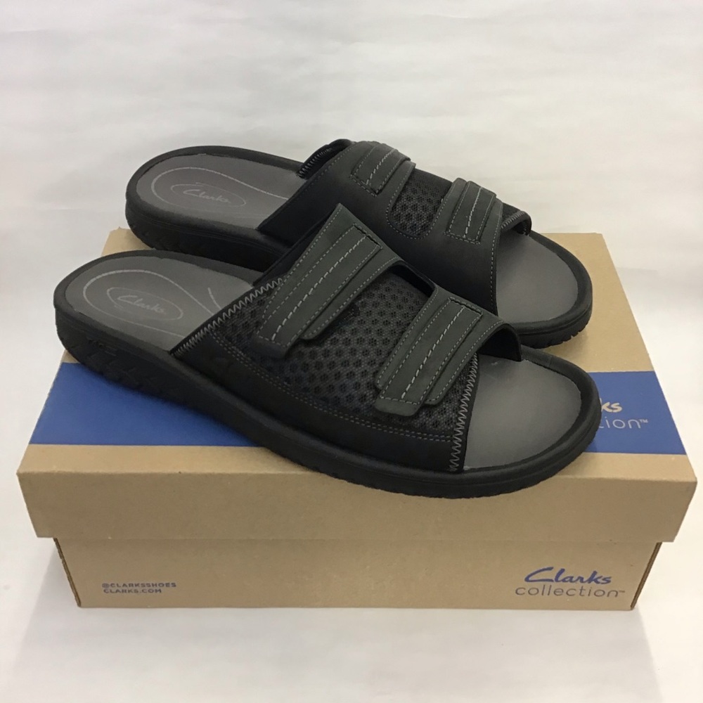 Brand new Clarks men’s size 12 slide sandals adjustable straps Wesley Easy Black